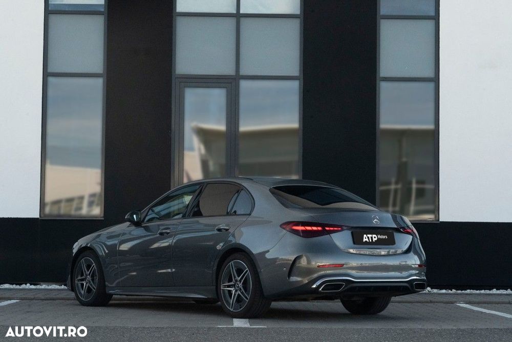Mercedes-Benz C - 4