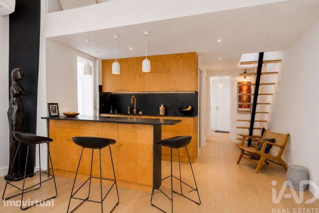Apartamento T2 em Misericórdia de 94,7 m2 - Grande imagem: 4/22