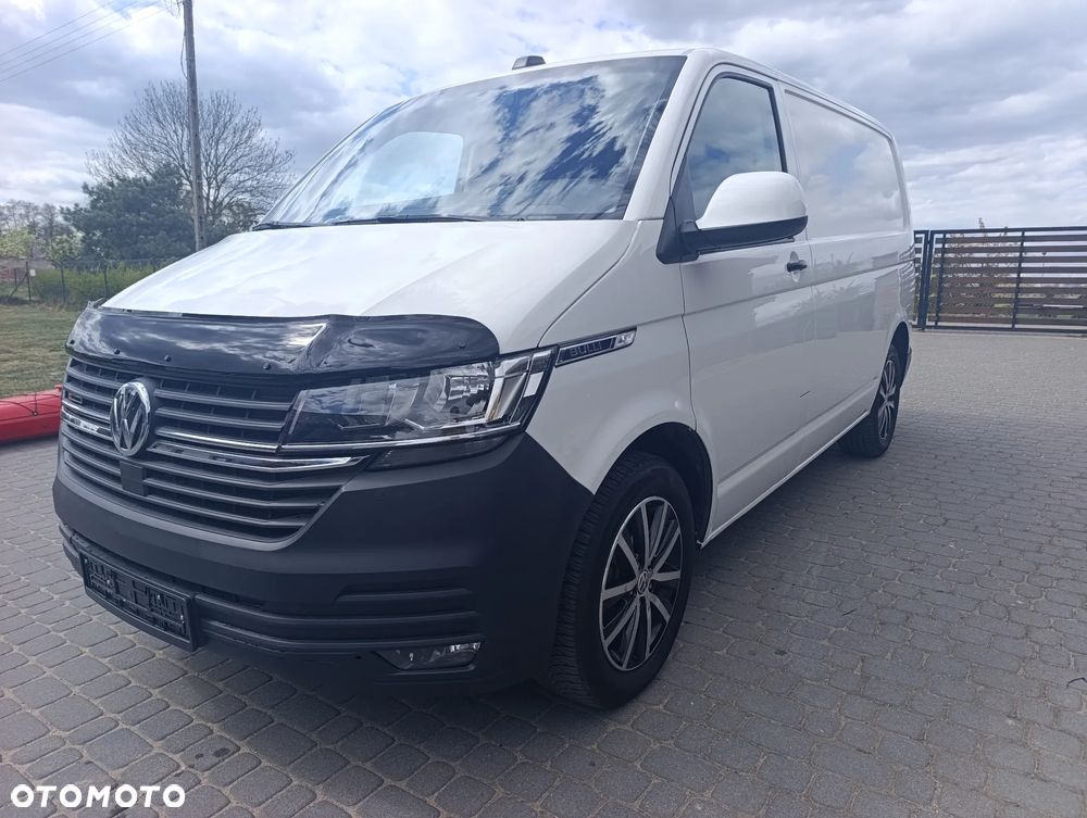 Volkswagen Transporter - 2