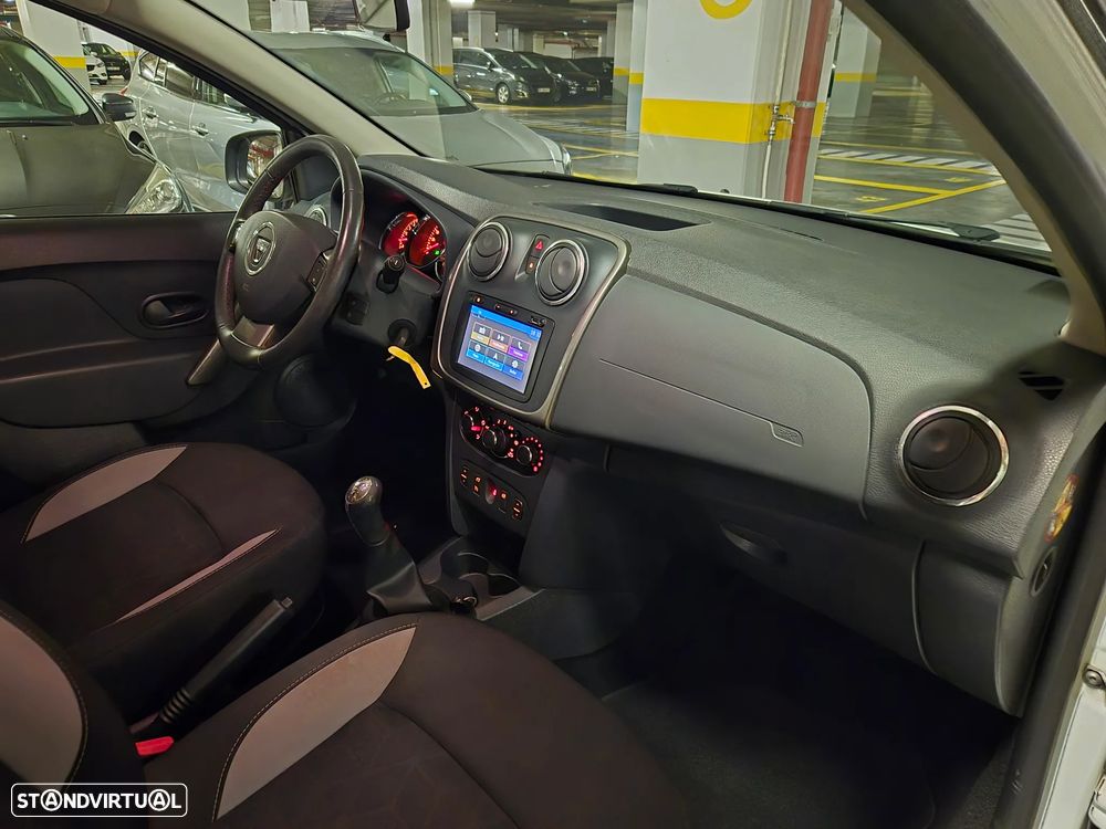 Dacia Sandero 1.0 TCe Stepway - 29