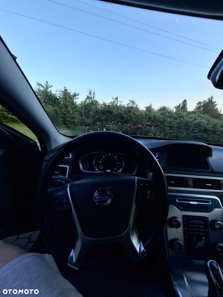 Volvo V70 D4 Geartronic Kinetic - 12