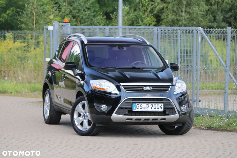 Ford Kuga 2.0 TDCi 2x4 Titanium - 4