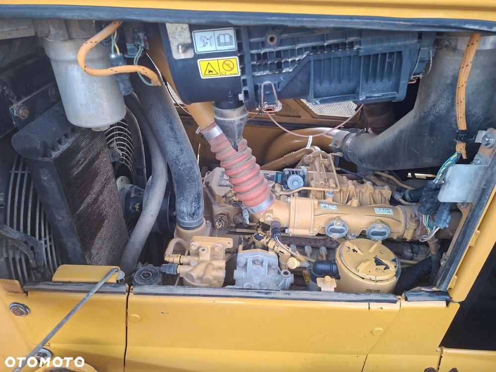 Caterpillar CAT D6N LGP - 30