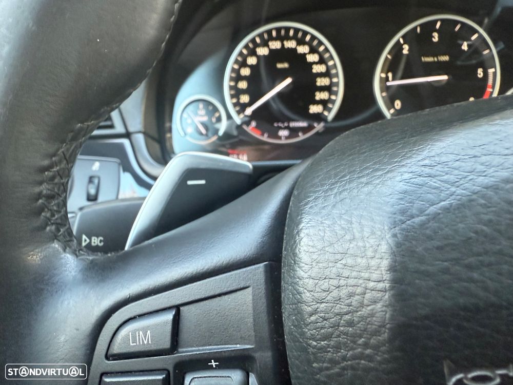 BMW 520 d Line Luxury Auto - 39