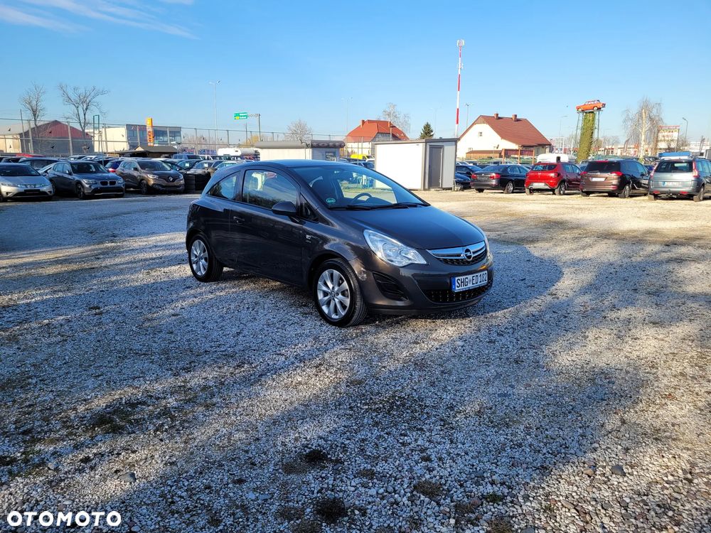 Opel Corsa 1.4 16V Active - 4