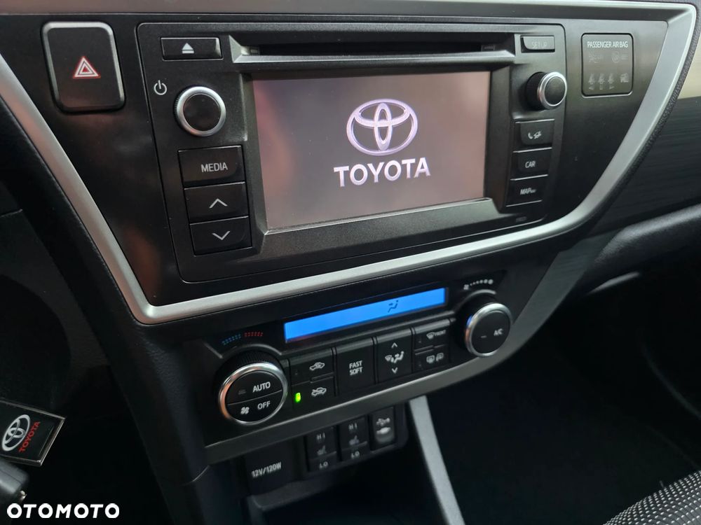 Toyota Auris 1.6 Valvematic START Edition - 31