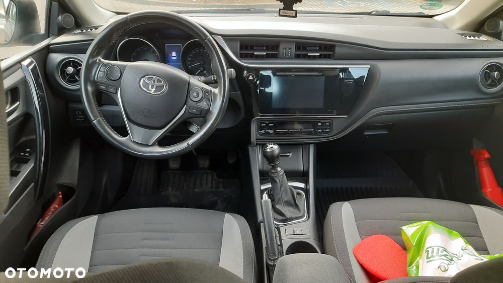 Toyota Auris 1.2 Turbo Edition-S - 5