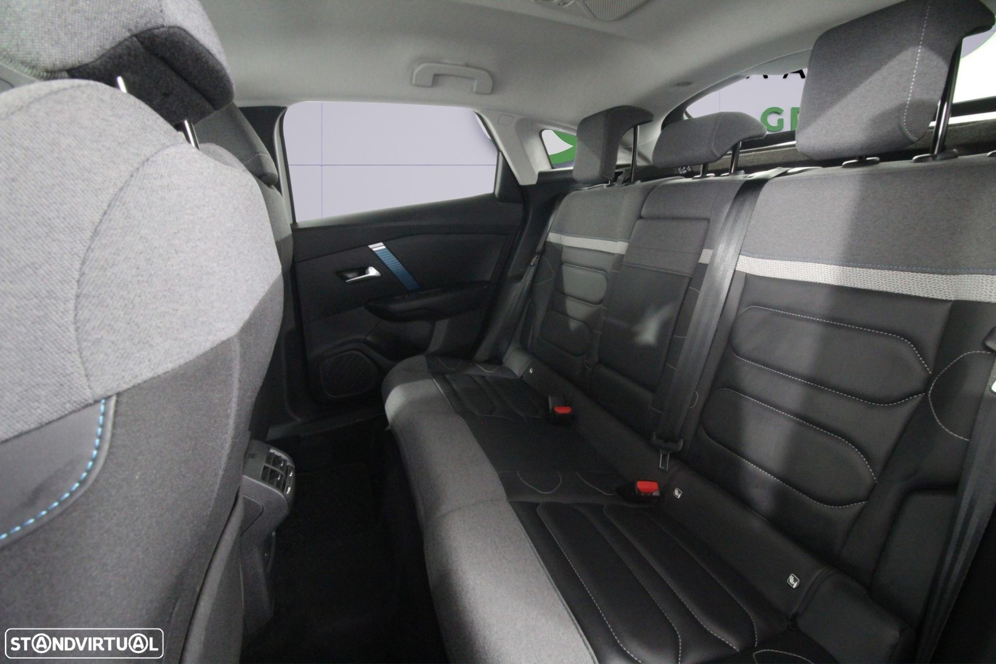 Citroën e-C4 50 kWh Shine Pack - 11