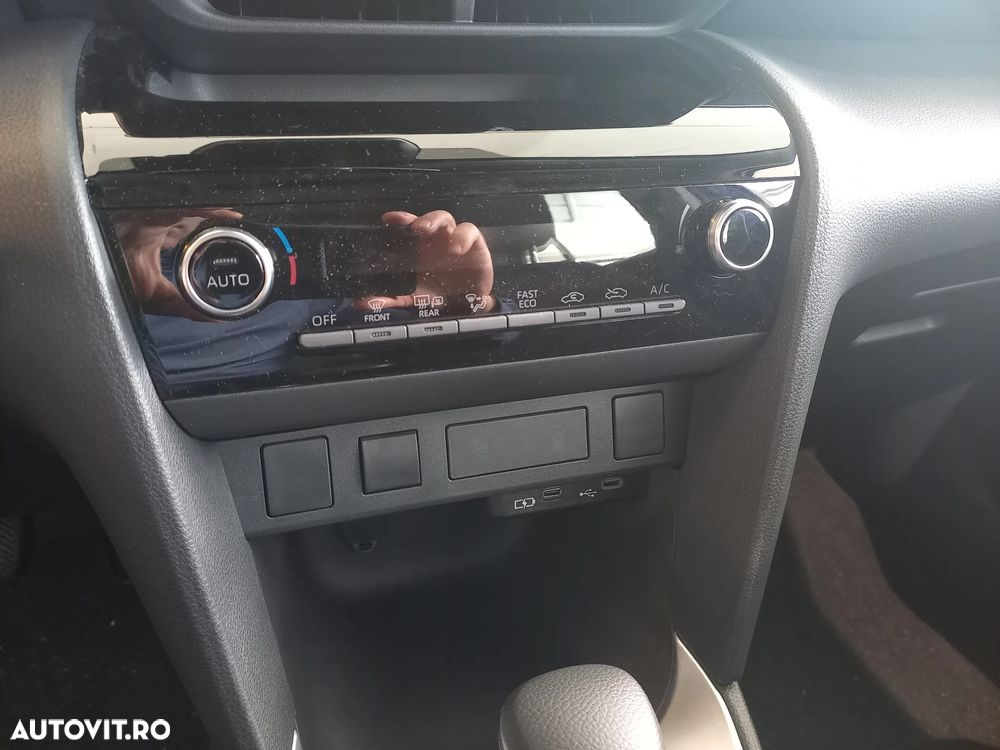 Toyota Yaris Cross 1.5 VVT-i HSD 4x2 Active - 14