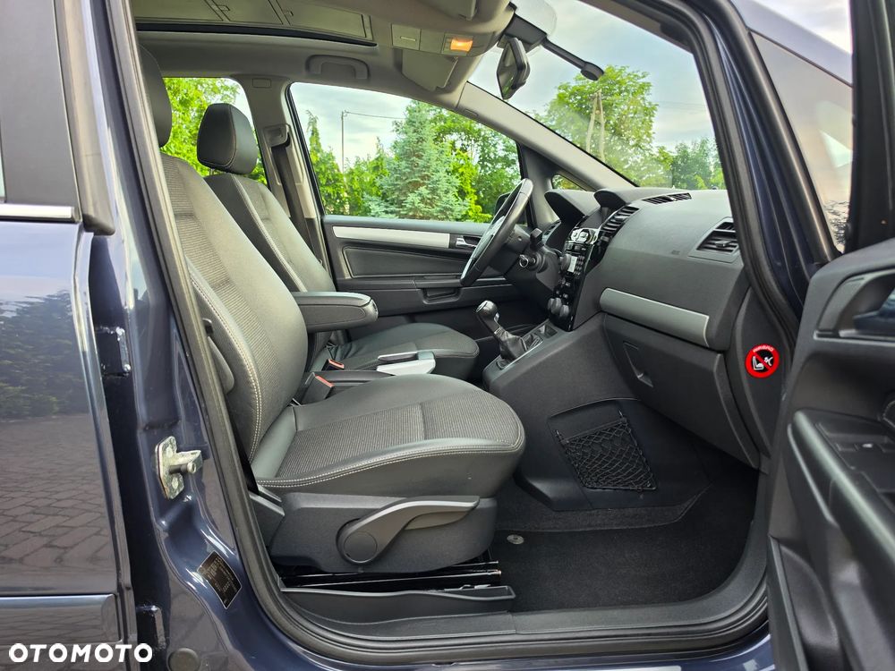 Opel Zafira 1.8 Innovation 110 Jahre - 37