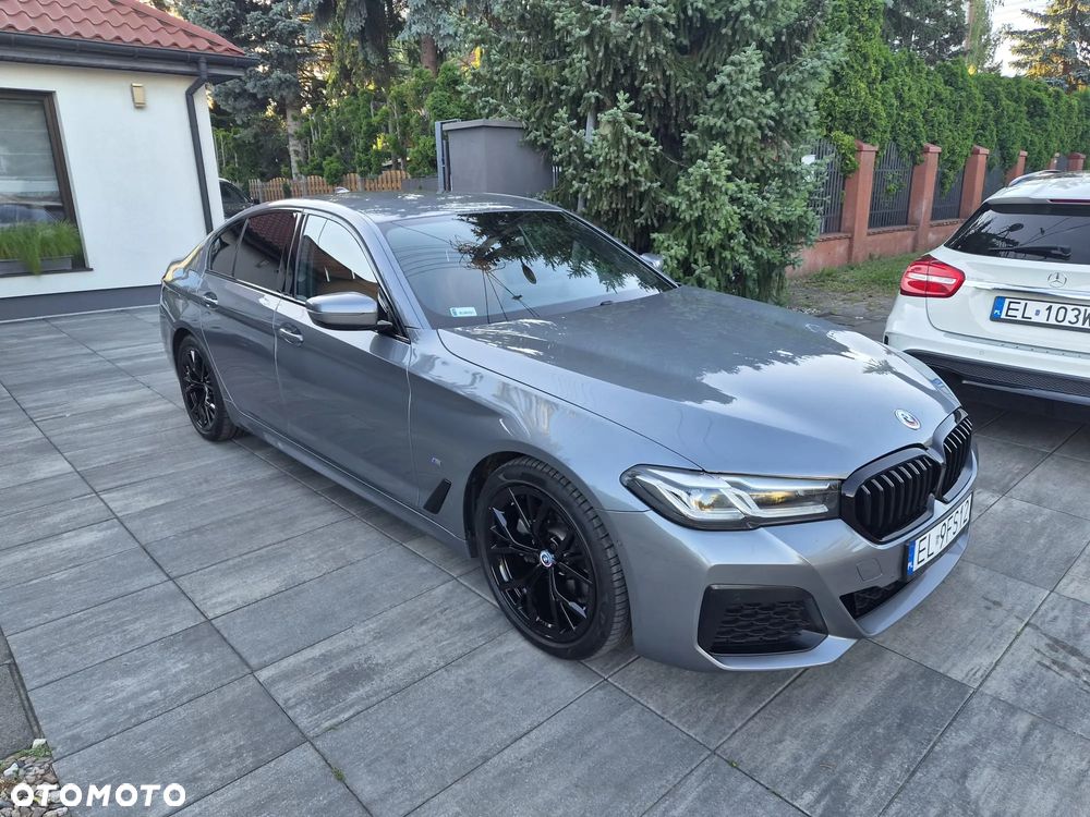 BMW Seria 5 520d mHEV - 4