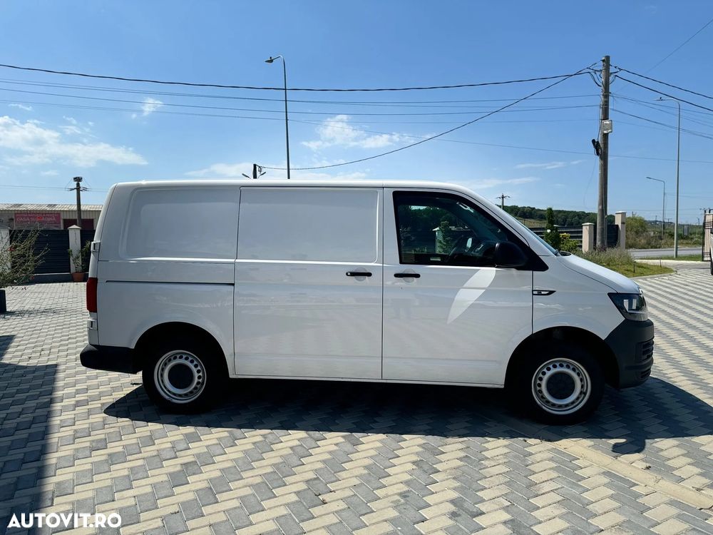 Volkswagen Transporter Kombi T6 2.0 TDI 75 kW KR - 4