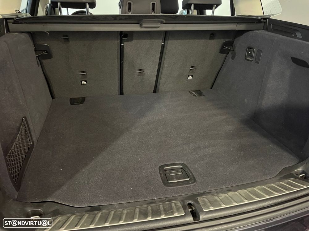 BMW iX3 Inspiring - 43