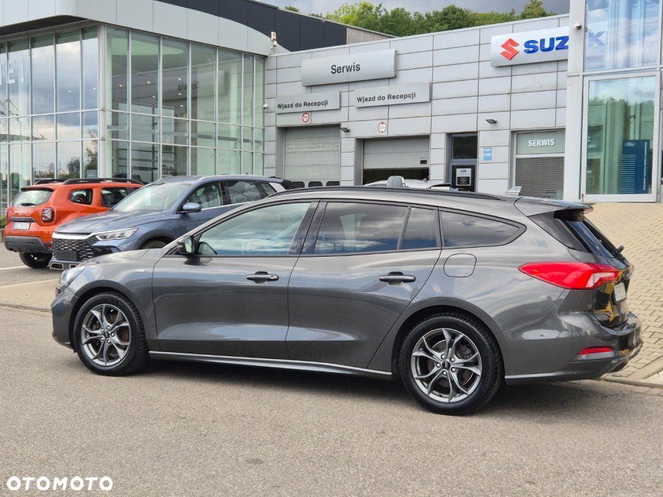 Ford Focus - 4