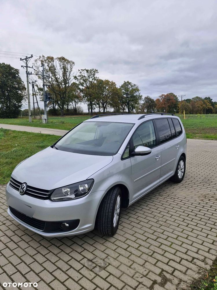 Volkswagen Touran 2014 photo 3
