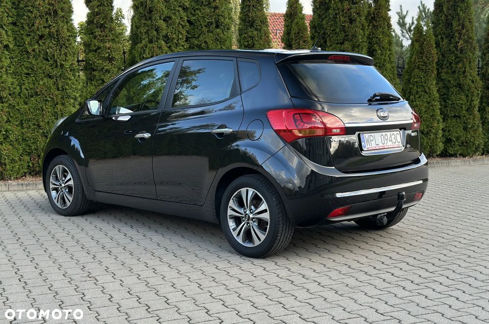 Kia Venga - 12