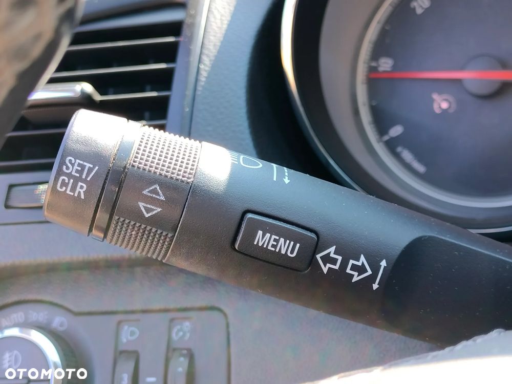 Opel Insignia 2.0 CDTI Edition - 20