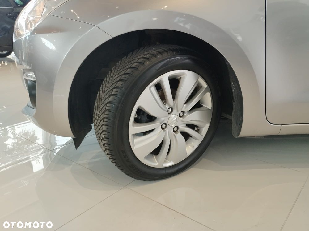 Suzuki Swift 1.2 Premium Plus - 11