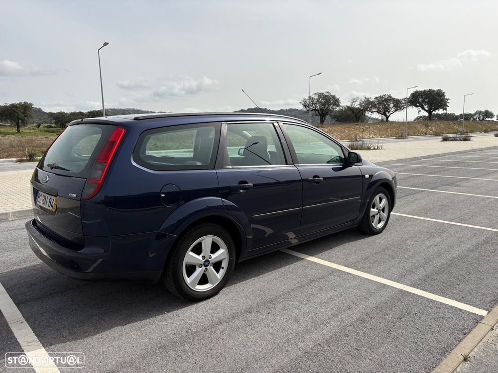 Ford Focus SW 1.6 TDCi Connec. - 6