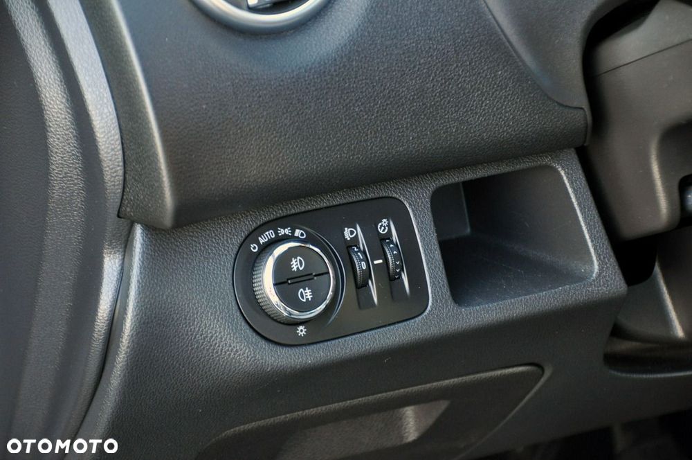 Opel Meriva - 36