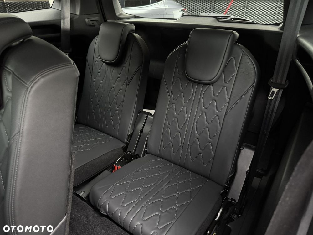 Peugeot 5008 1.2 PureTech Allure Pack S&S EAT8 - 16