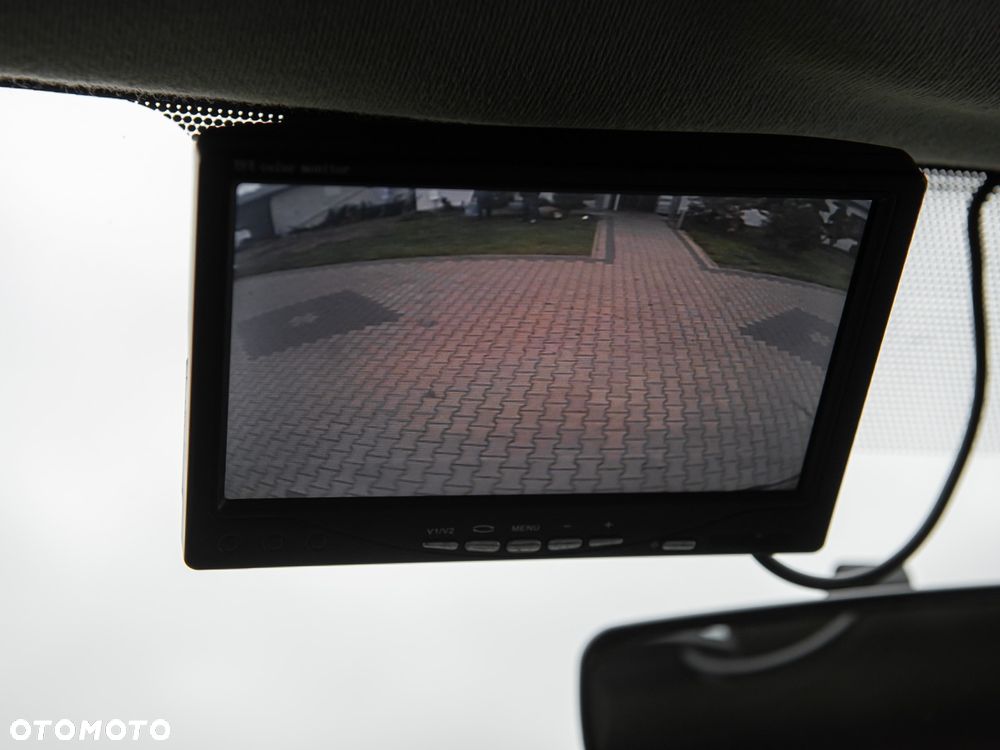 Renault Trafic - 21