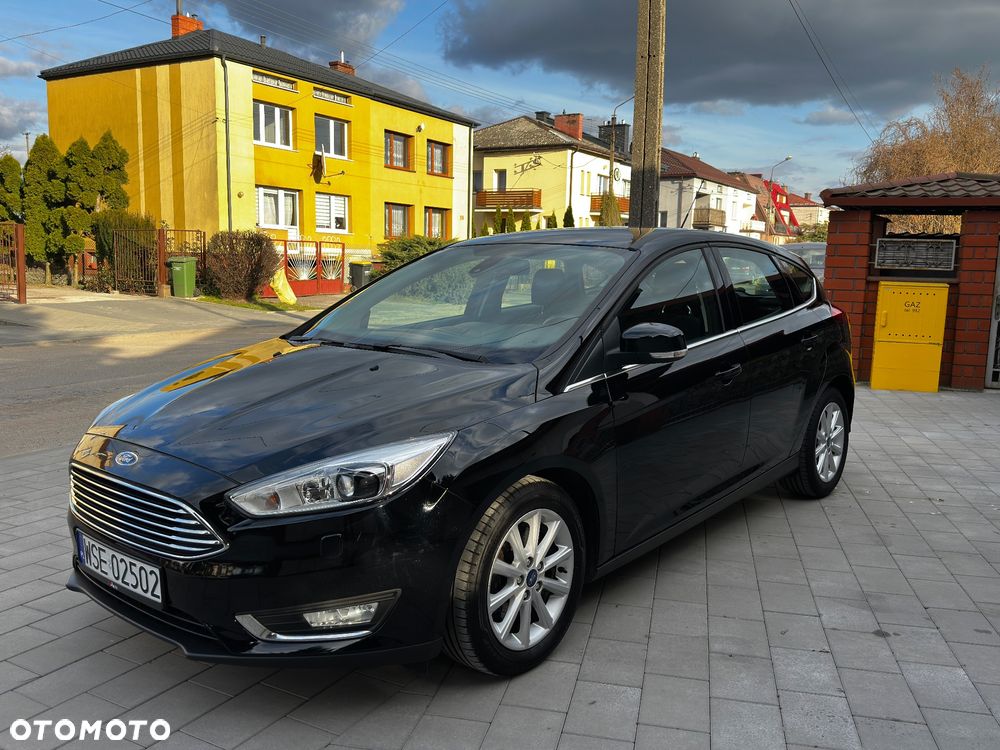 Ford Focus 1.5 EcoBoost Titanium ASS - 4