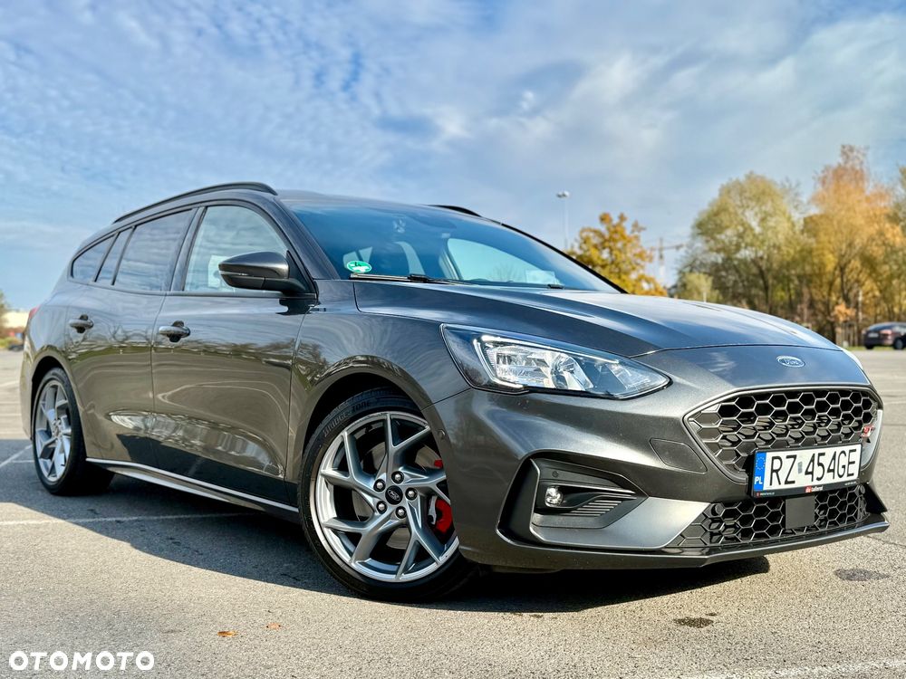 Ford Focus SW 2.0 EcoBlue ST - 1