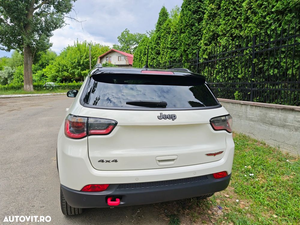Jeep Compass 2.0 M-Jet 4x4 AT9 Low Trailhawk - 4