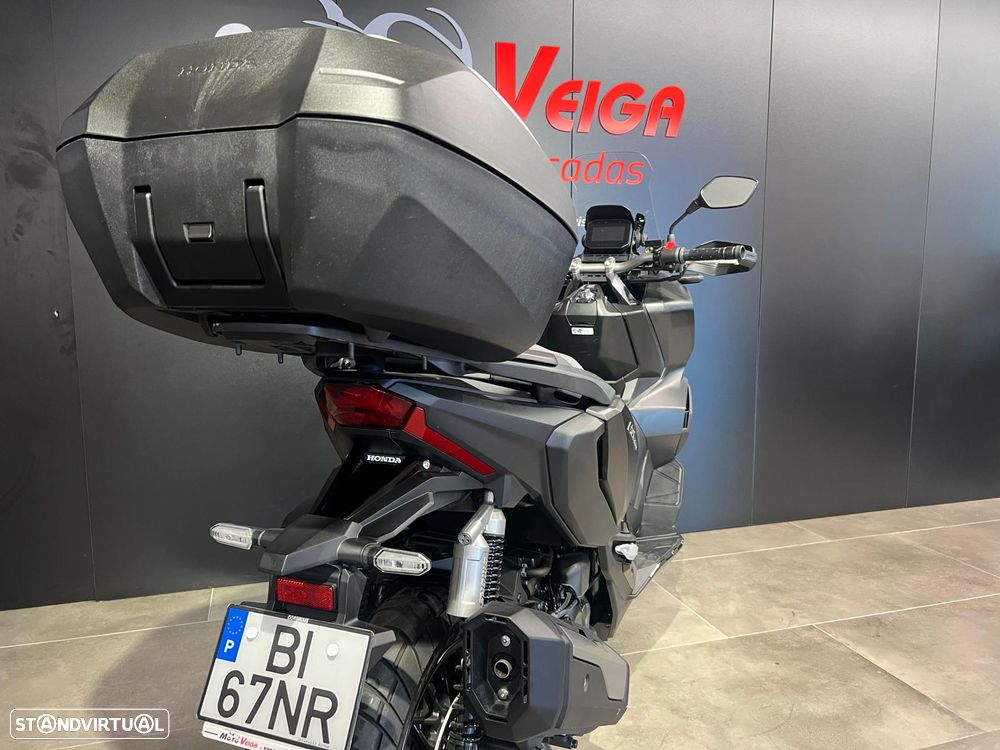 Honda ADV - 3