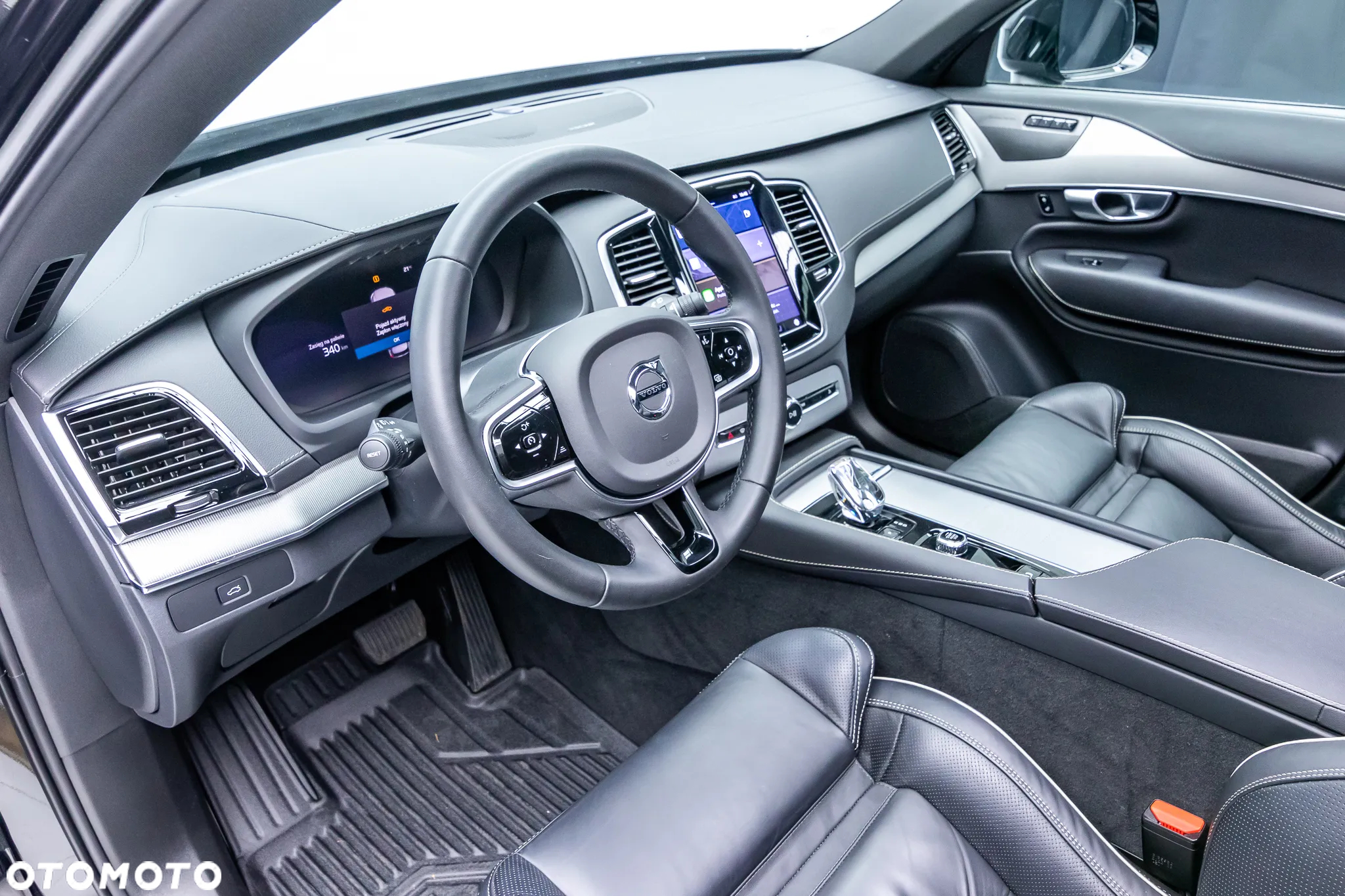 Volvo XC 90 - 7