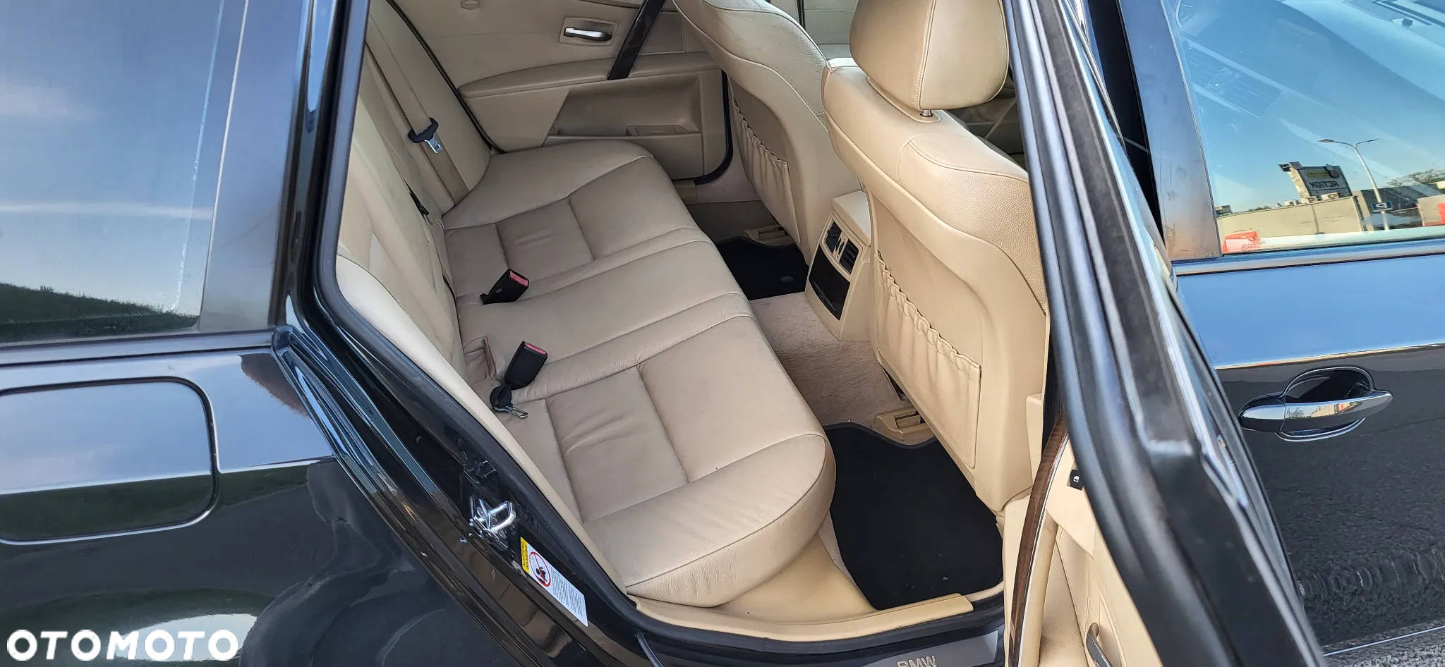 BMW Seria 5 530d Touring - 13