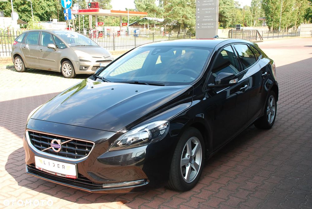 Volvo V40 T2 - 12