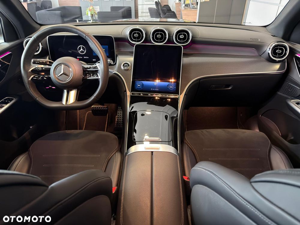 Mercedes-Benz GLC - 9