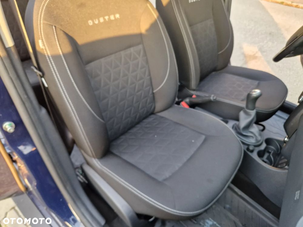 Dacia Duster 1.6 Laureate - 26