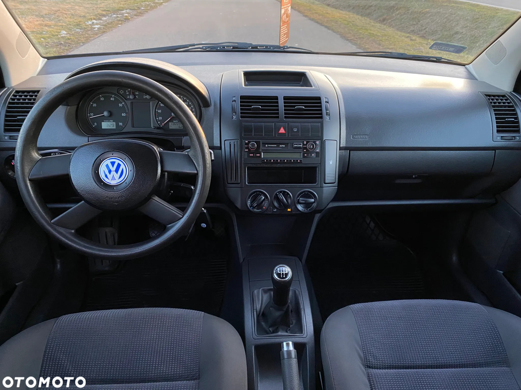 Volkswagen Polo 1.2 Fun - 10