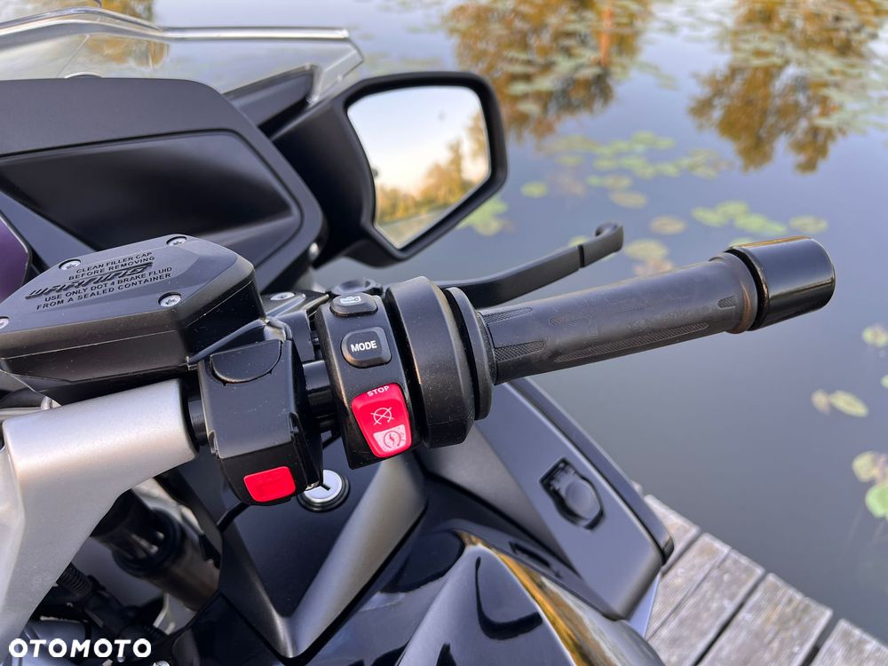 BMW RT - 18