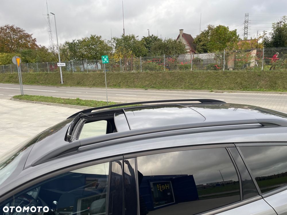 Ford Kuga 1.5 EcoBoost 2x4 ST-Line - 14