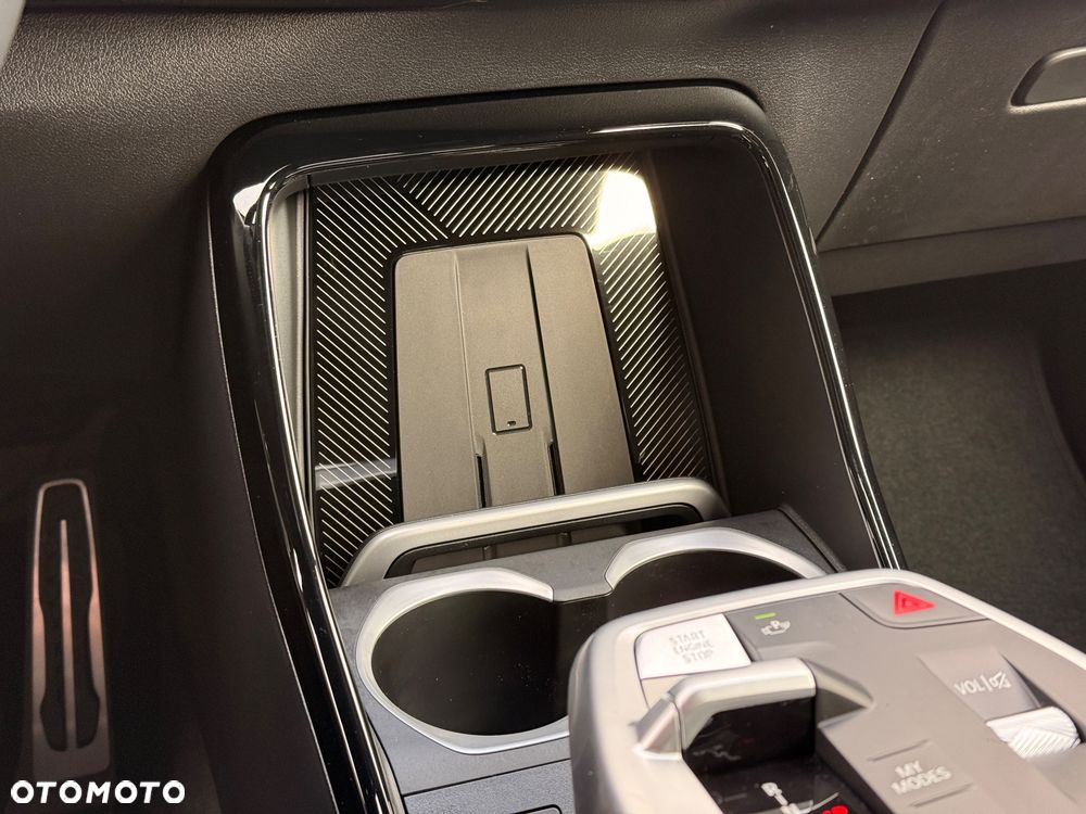 BMW X1 sDrive18i M Sport - 21