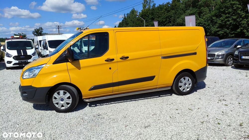 Ford Transit Custom - 11