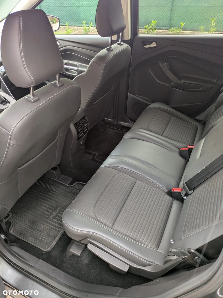 Ford Kuga 2.0 TDCi AWD Titanium - 10