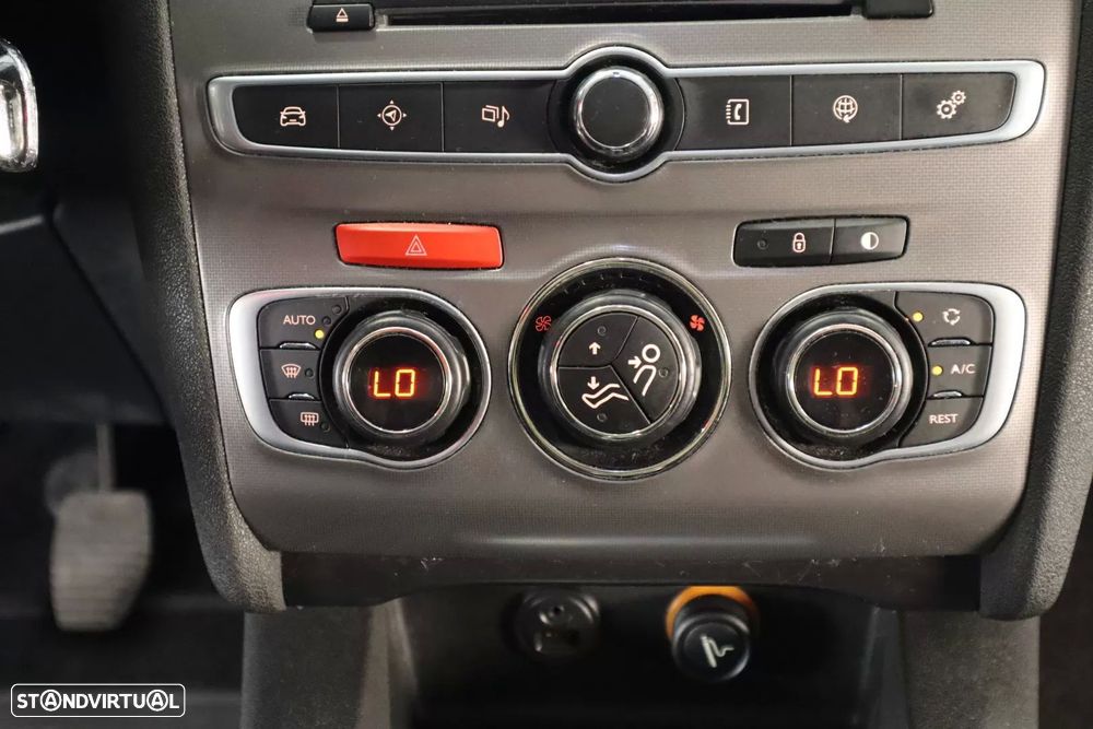 Citroën C4 1.6 BlueHDi Live - 21