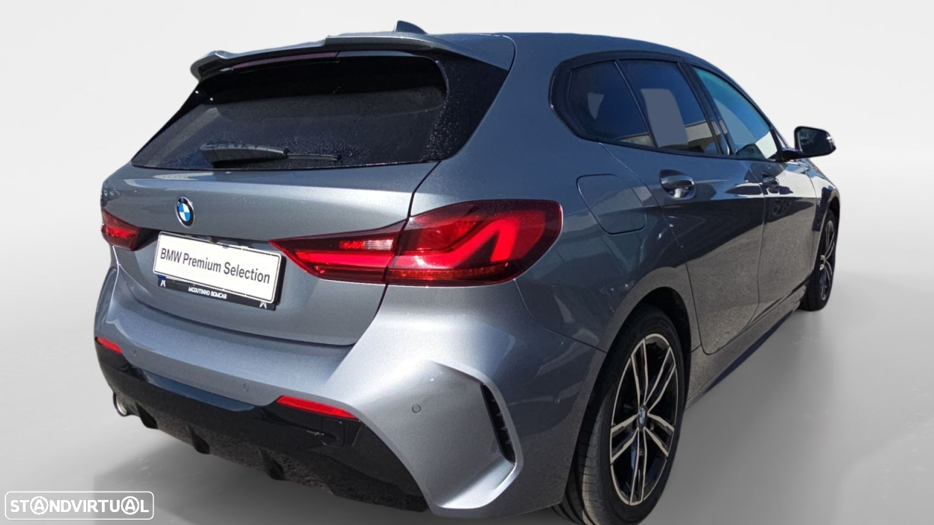 BMW 116 d Pack Desportivo M Auto - 4