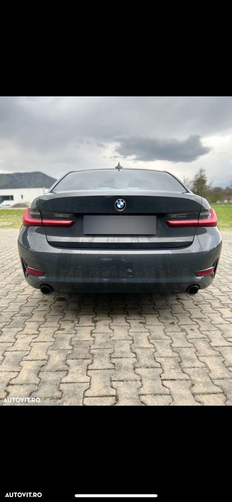 BMW Seria 3 320i AT - 6