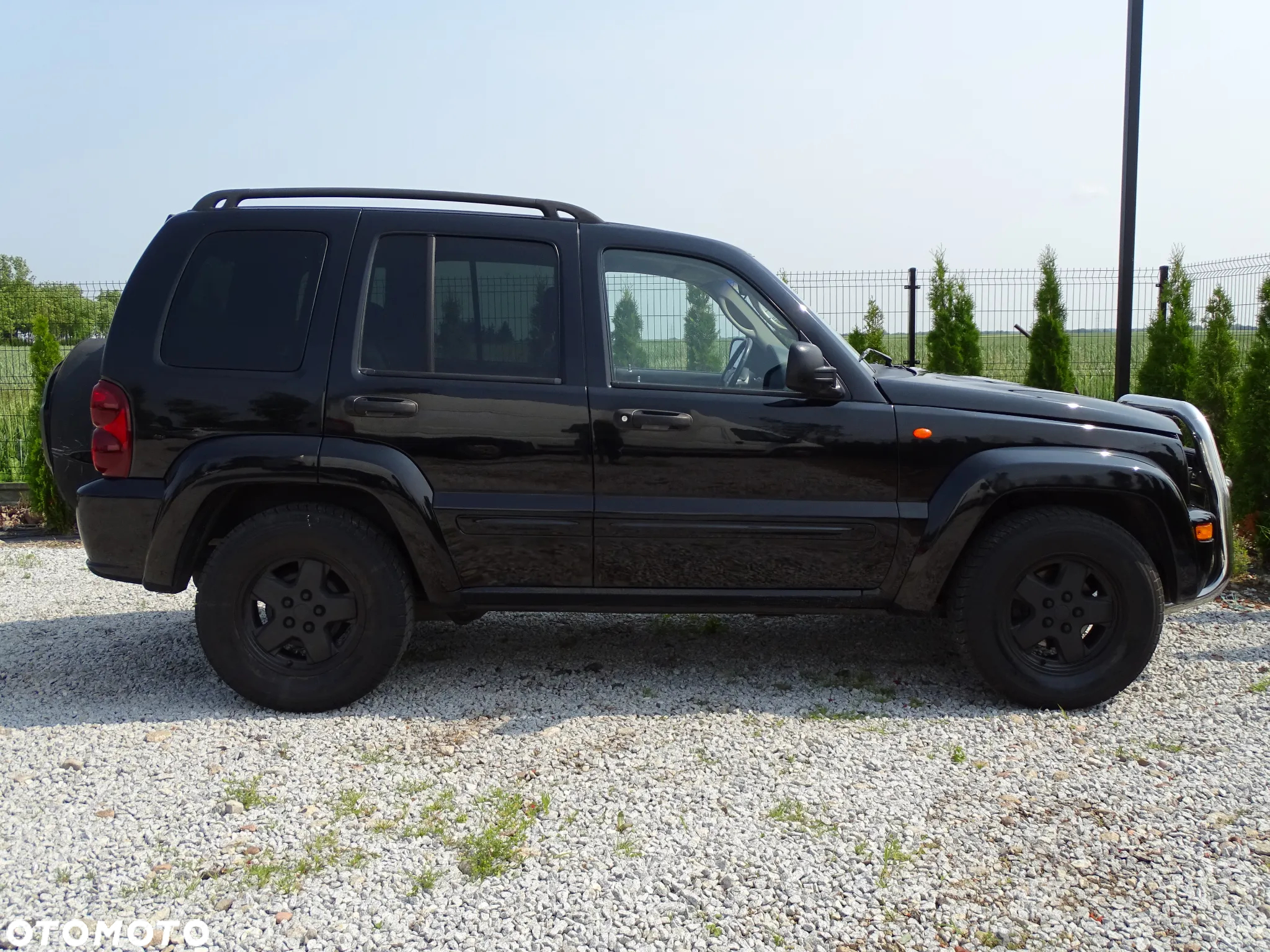 Jeep Liberty 3.7 4x4 - 29