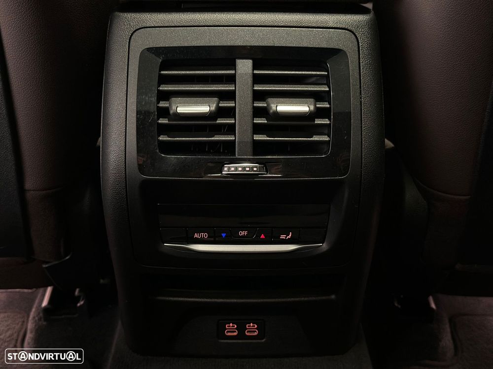 BMW iX3 Inspiring - 34