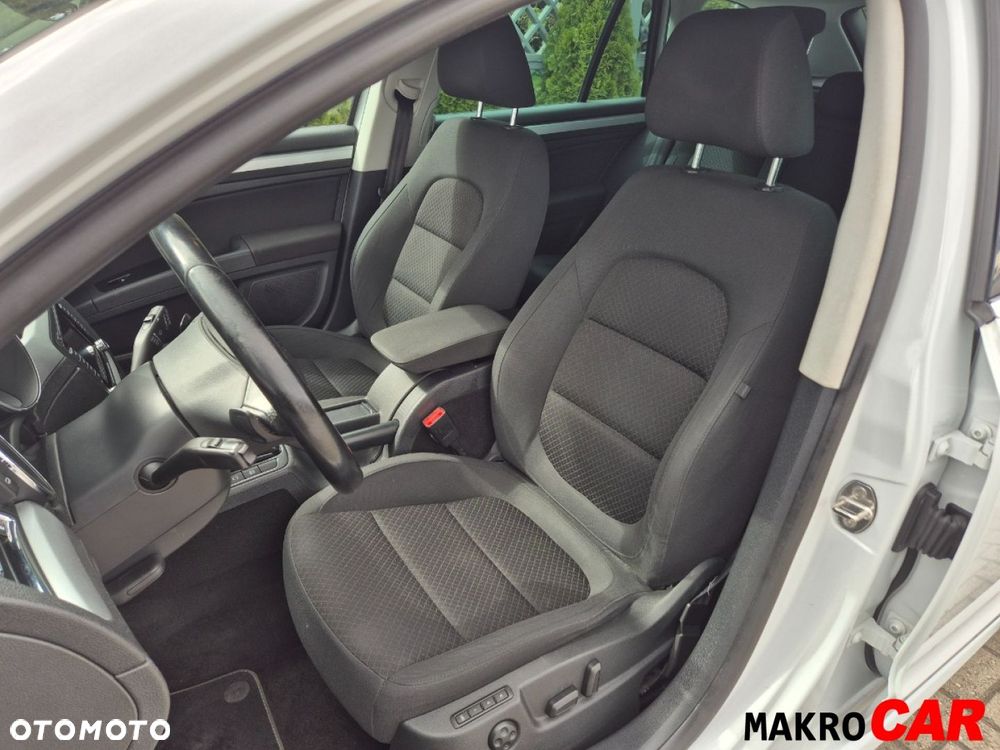 Skoda Superb 2.0 TDI DSG Ambition - 6