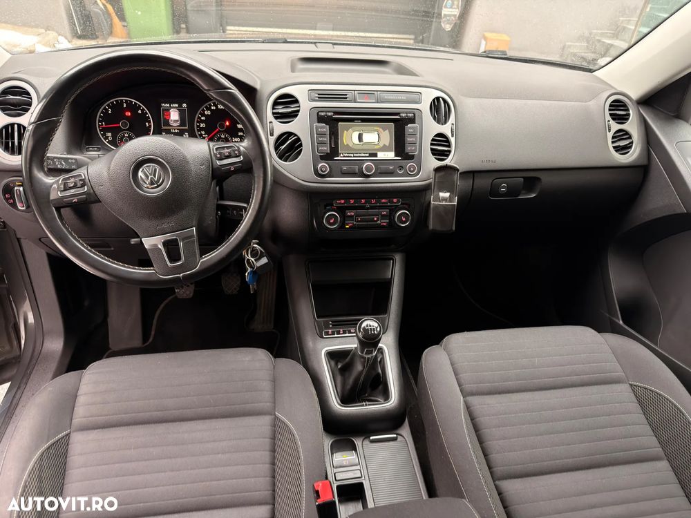 Volkswagen Tiguan 2.0 TDI DPF BlueMotion Technology Cup Sport & Style - 4