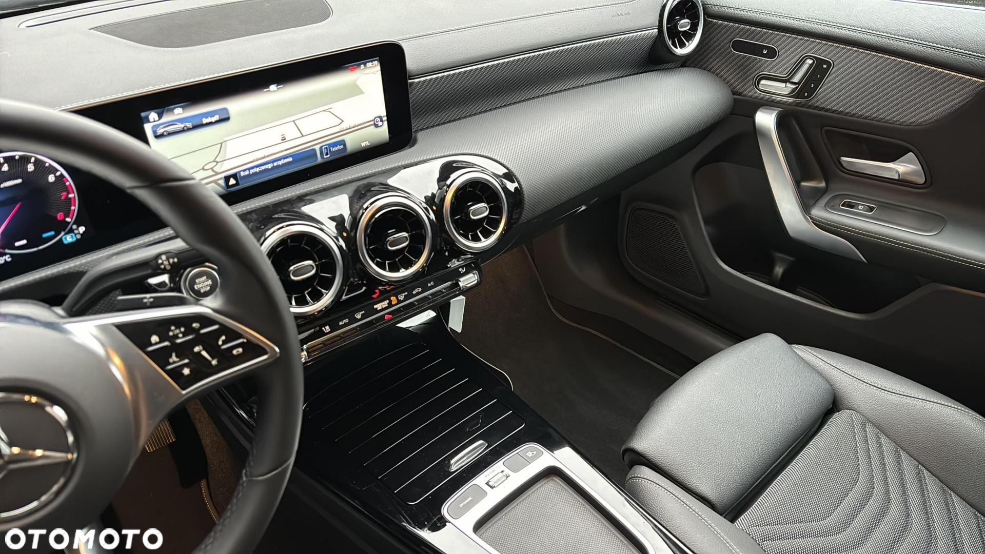 Mercedes-Benz CLA - 14