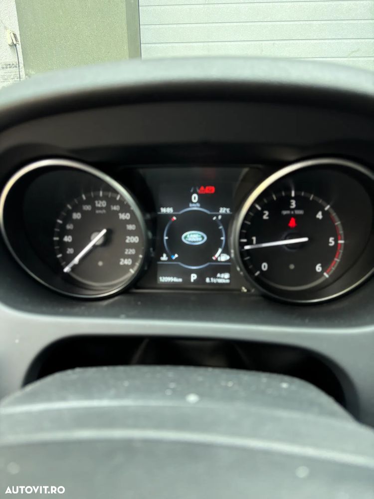 Land Rover Discovery Sport - 16
